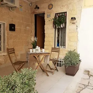 Al Sottano 19 , Bari Italië